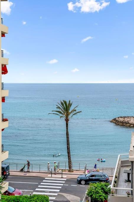 Riviera Prestige - Front De Mer - Terrasse - Parking Roquebrune-Cap-Martin Exterior foto